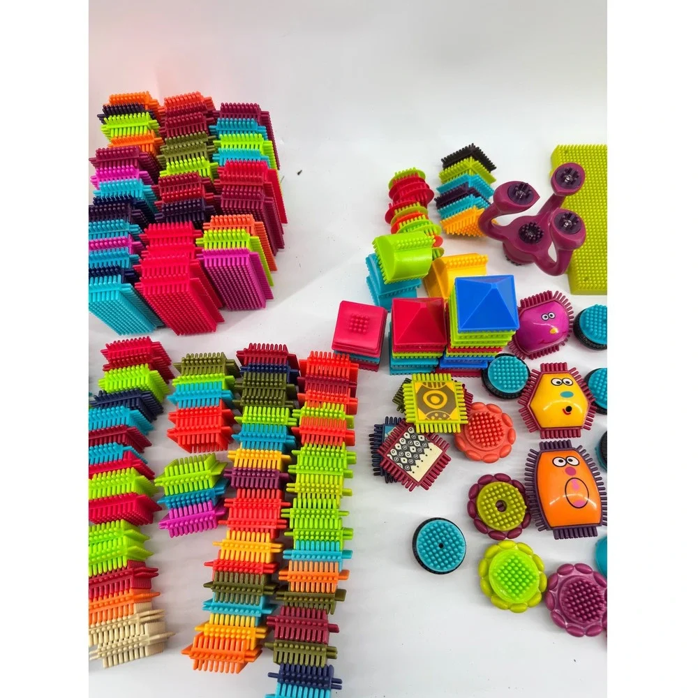 B. Toys Bristle Block Stackadoos Huge Building Set Sensory Toy Lot Multi Color
